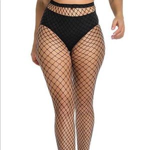 High Waisted Black Fishnets!